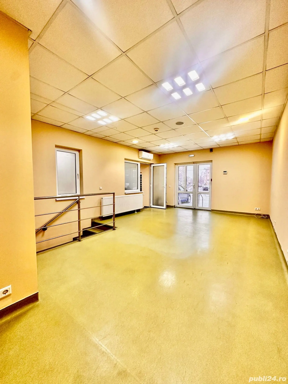 Inchiriez spatiu comercial pretabil servicii medicale beauty estetica