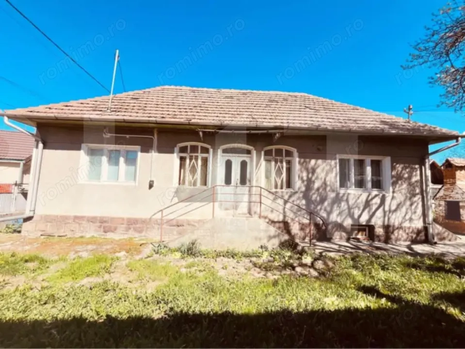 Casa si gradina in Bodoc