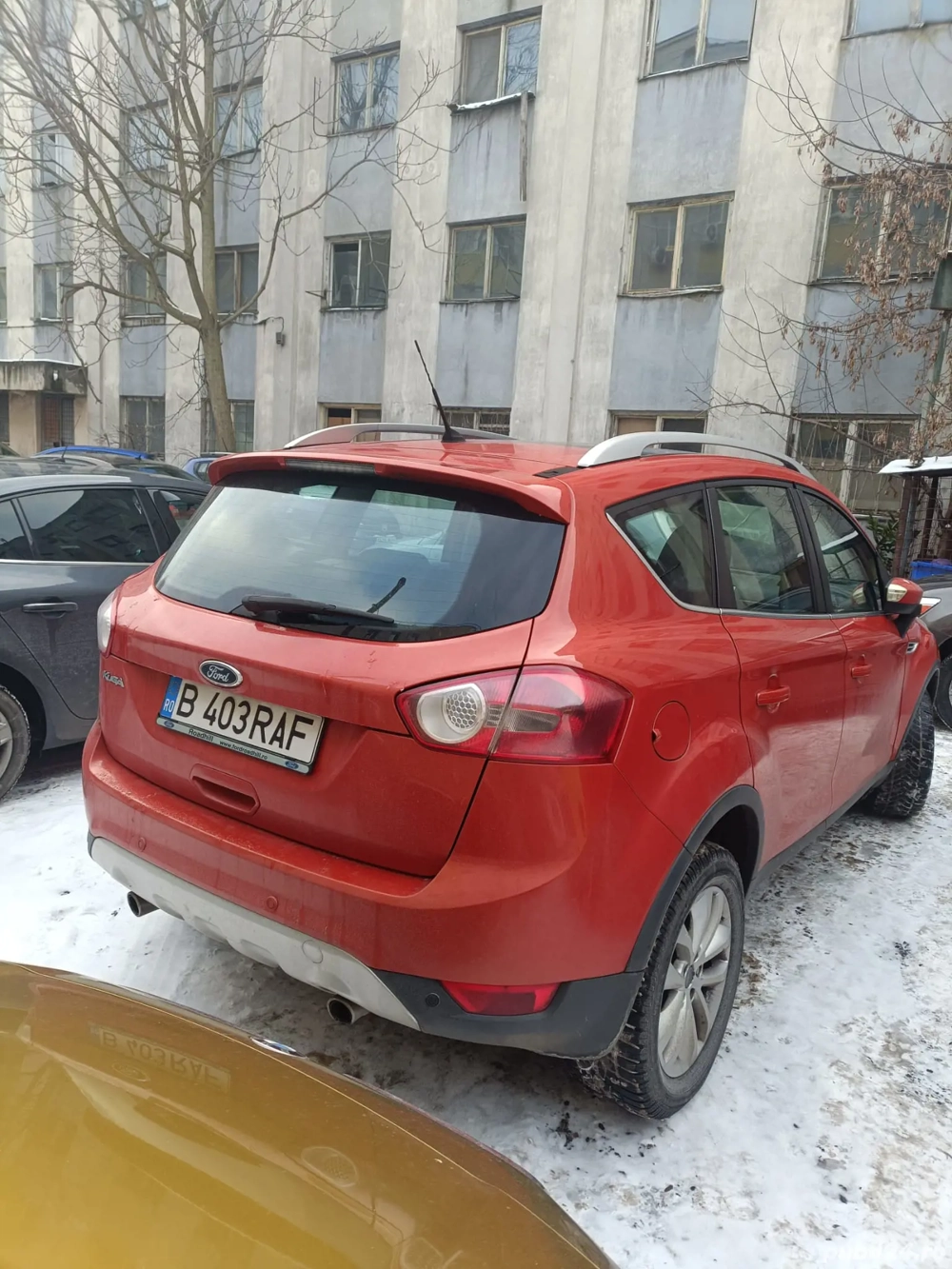 Vând  FORD KUGA Titanium Plus 4x4
