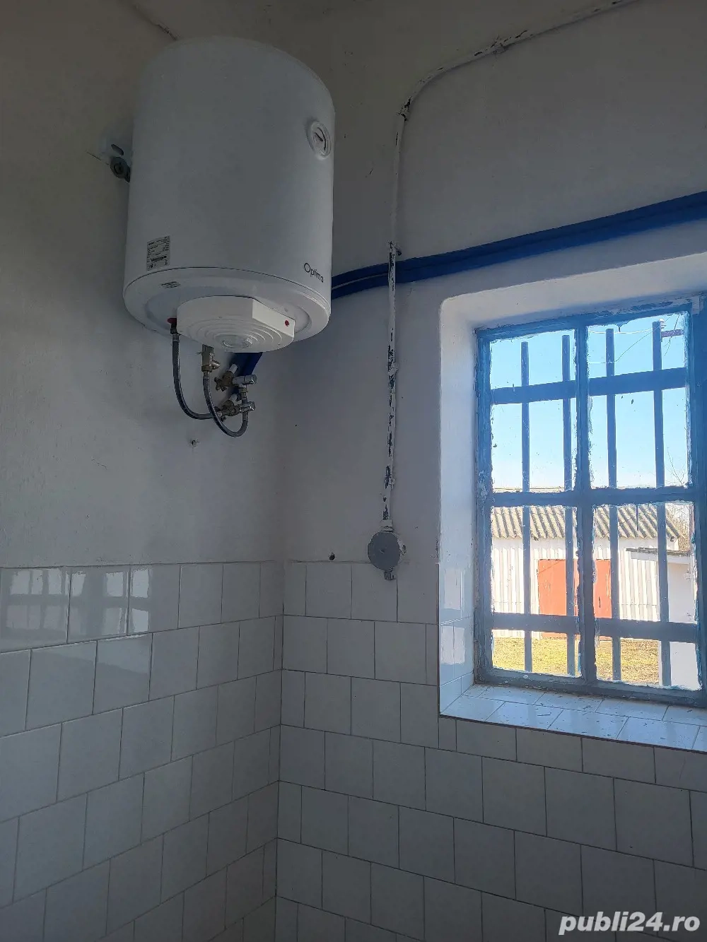 angajez muncitori calificat pt montaj timpalrie pvc