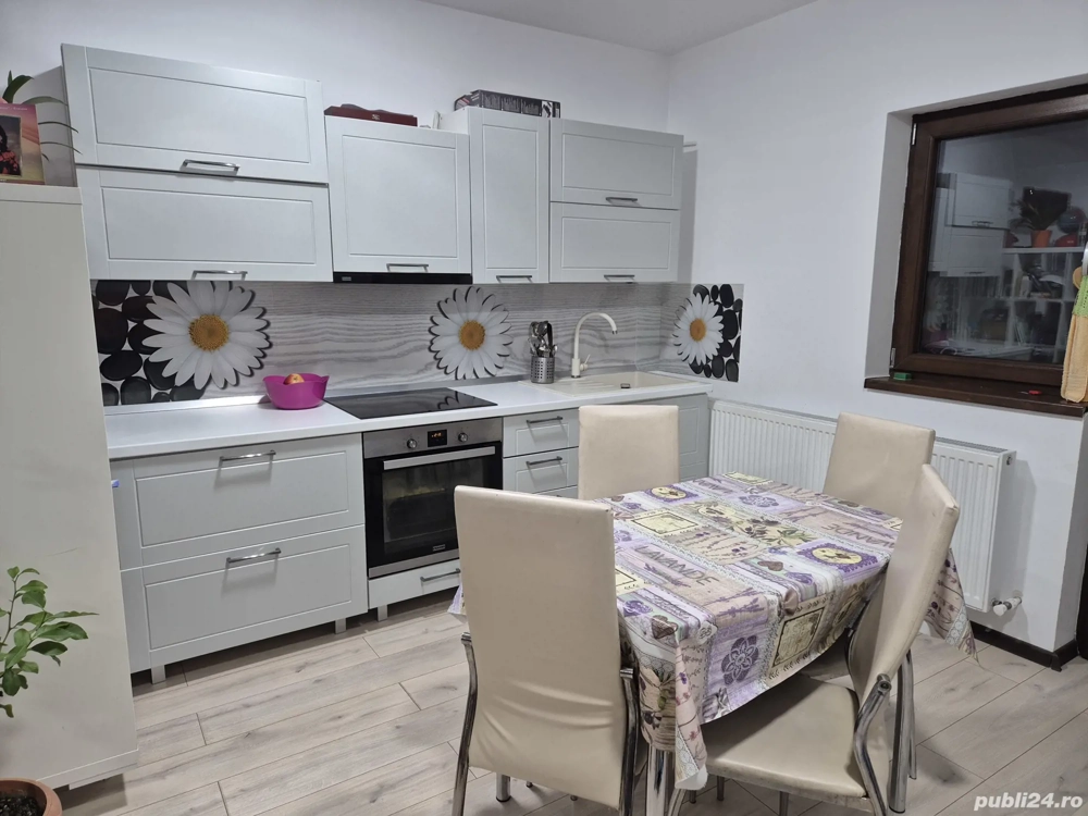 Casă Modernă & Eficientă Energetic 149 mp, 3 cam,(6.3kW Fotovoltaic)   Zona Șimnicu de Sus (Albești)