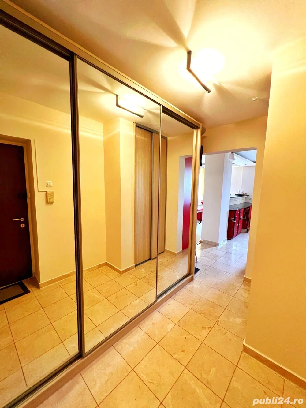 Apartament 3 camere, gata de locuit, la 3 minute de metrou Favorit