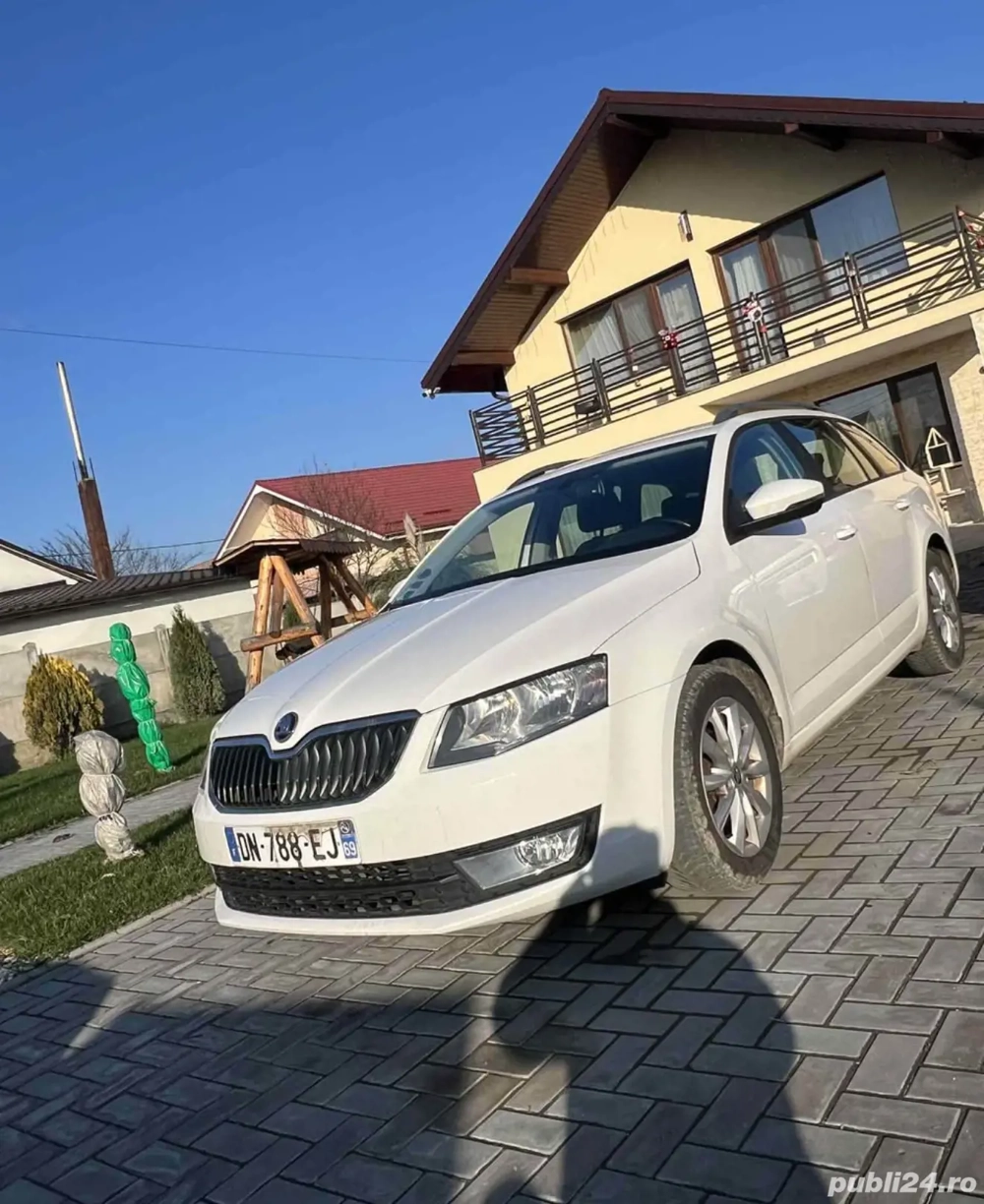 Skoda Octavia break 4X4  2015 diesel cutie manuala 1.6 TDI 105 cp 