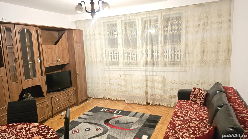 Inchiriez apartament 2 camere decomandat in Deva, zona Progresul (Enescu), etaj 3,