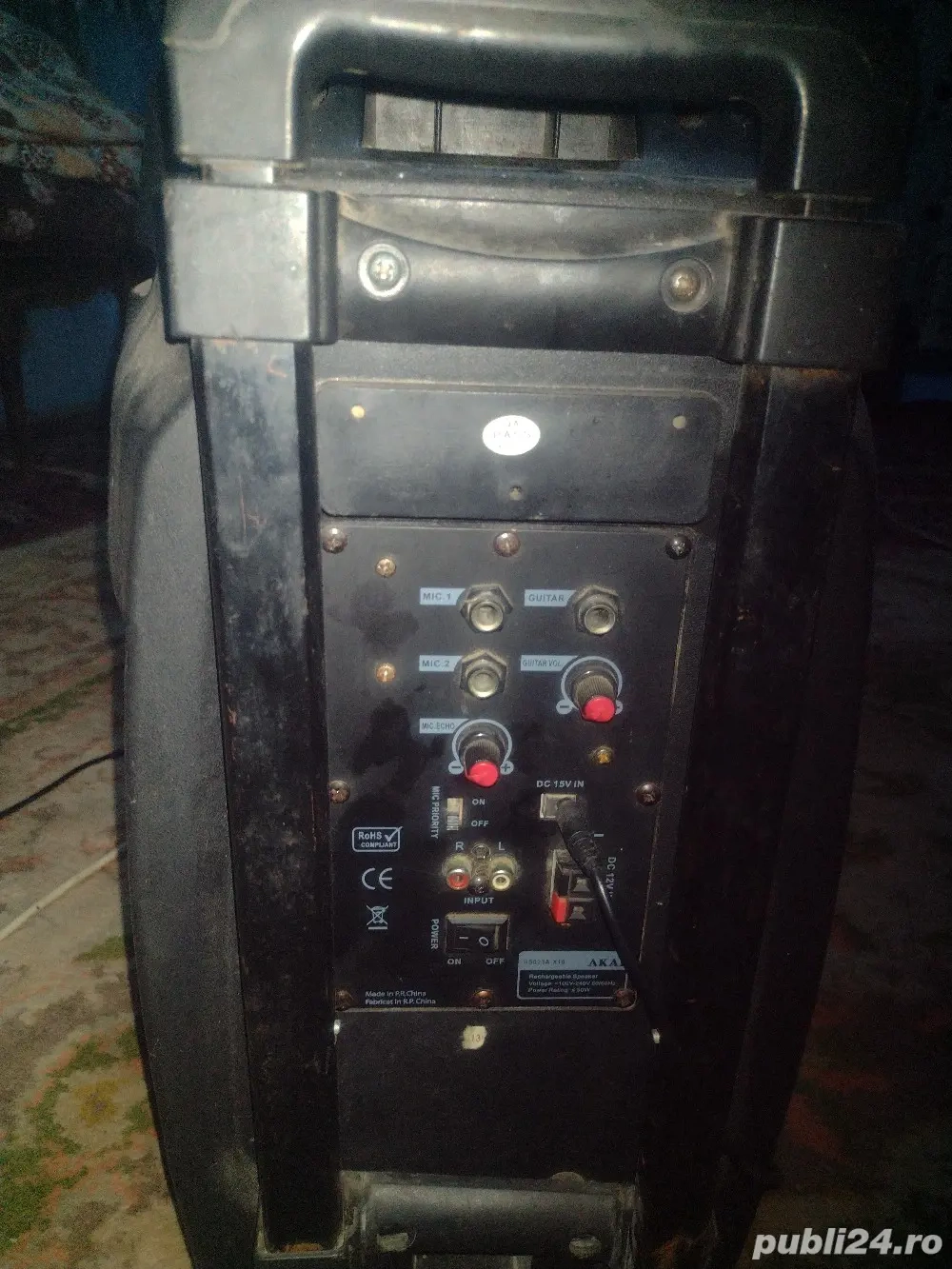 boxa akai funcțională 