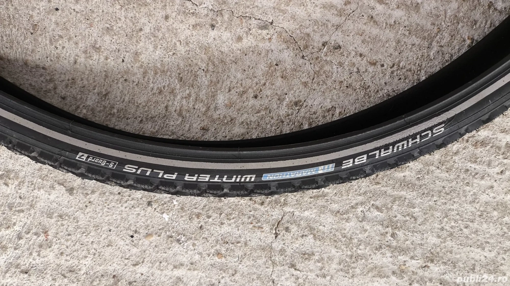 Set, Anvelope de Iarna, cu pini de metal, pentru Bicicleta Schwalble