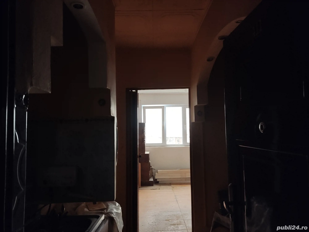 Vând cameră cămin 