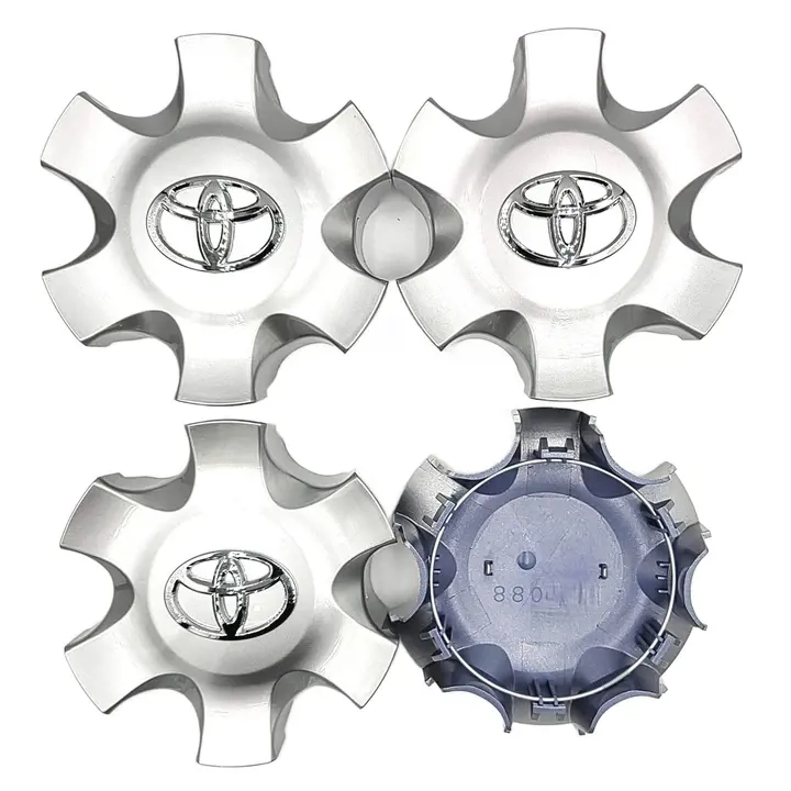 vand set de 4 capace pentru Toyota HILUX cu diametru de 135 mm