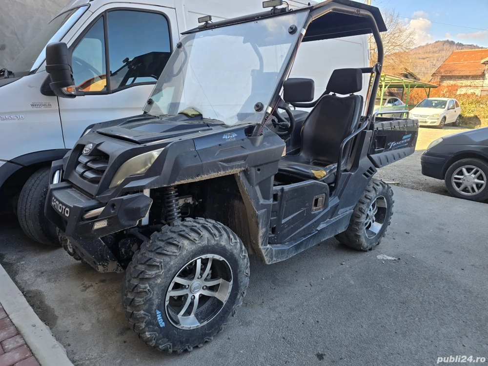 UTV CF Moto Explorers 