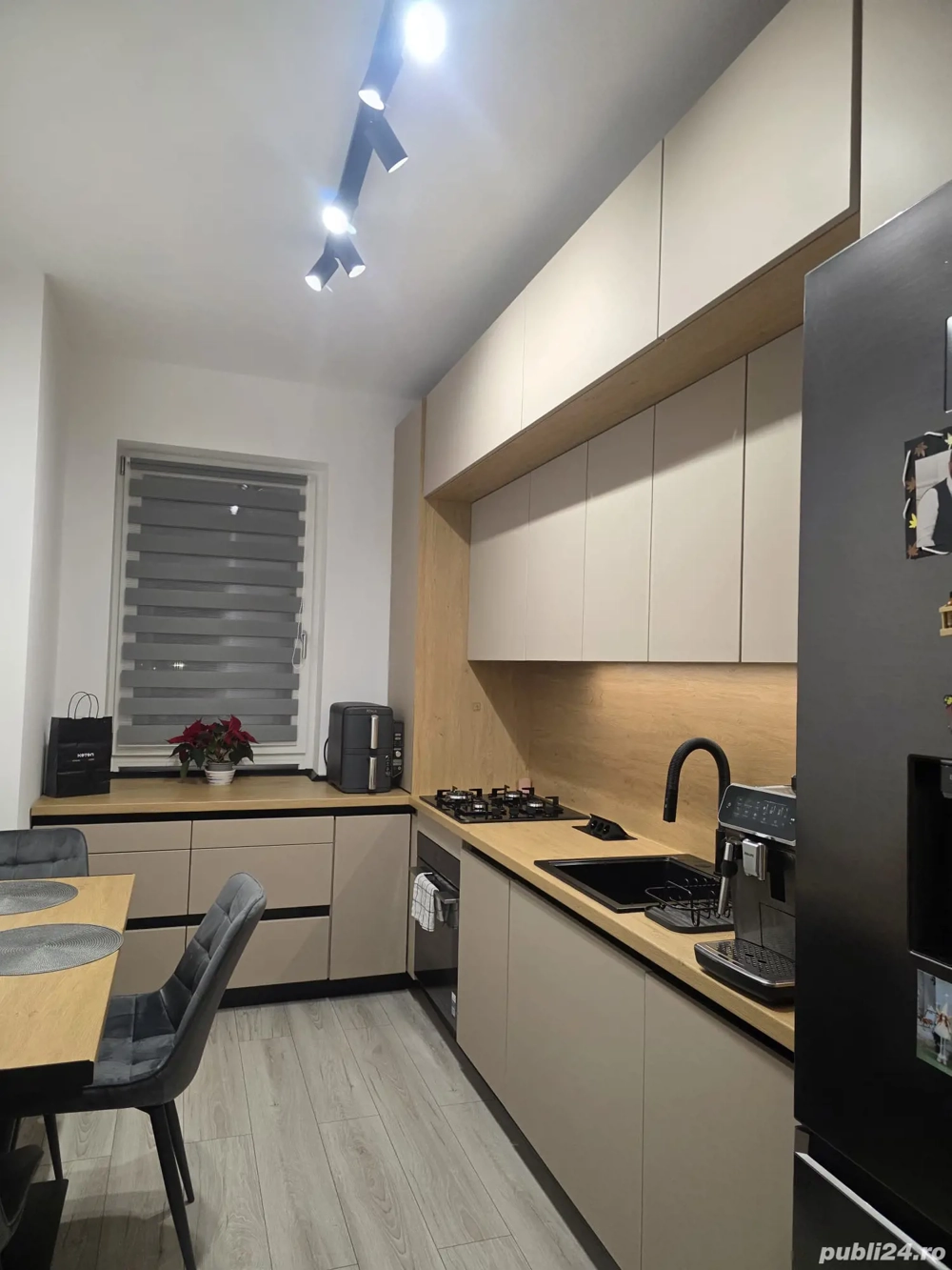 Angajam montatori mobilier