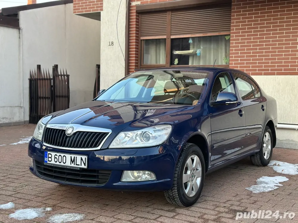 Skoda Octavia 2 Berlina  2012 euro5 6+1trepte 2.0TDI 140cp Xenon Carte service 