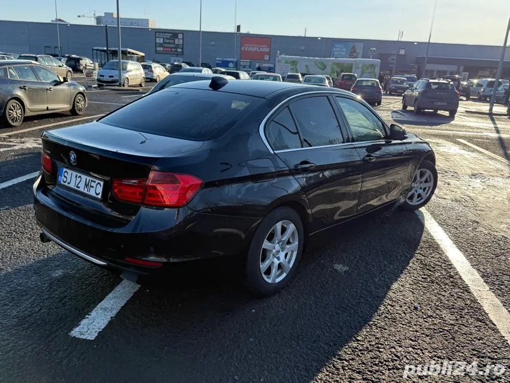BMW 320i F30 Luxury Line 