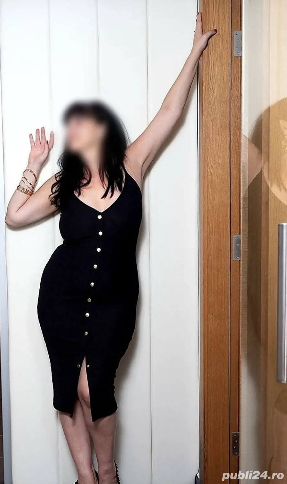 Show web și filmulețe matură brunetă sâni mari 