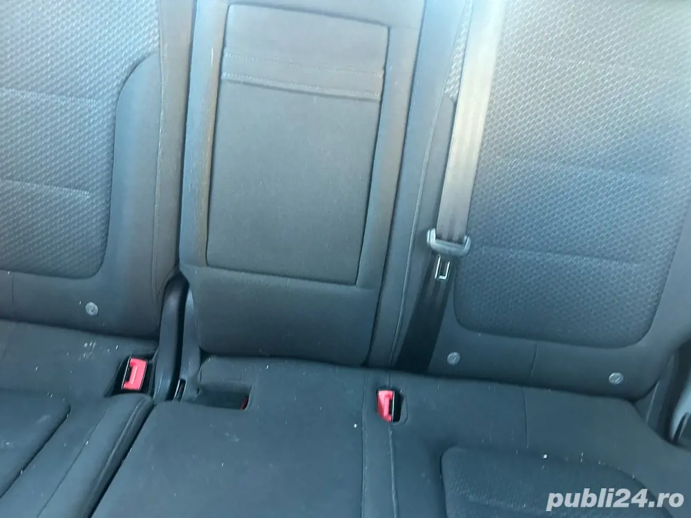 autoturism de vanzare