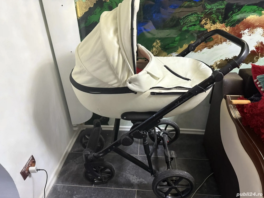 Cărucior copii! in Suceava!.