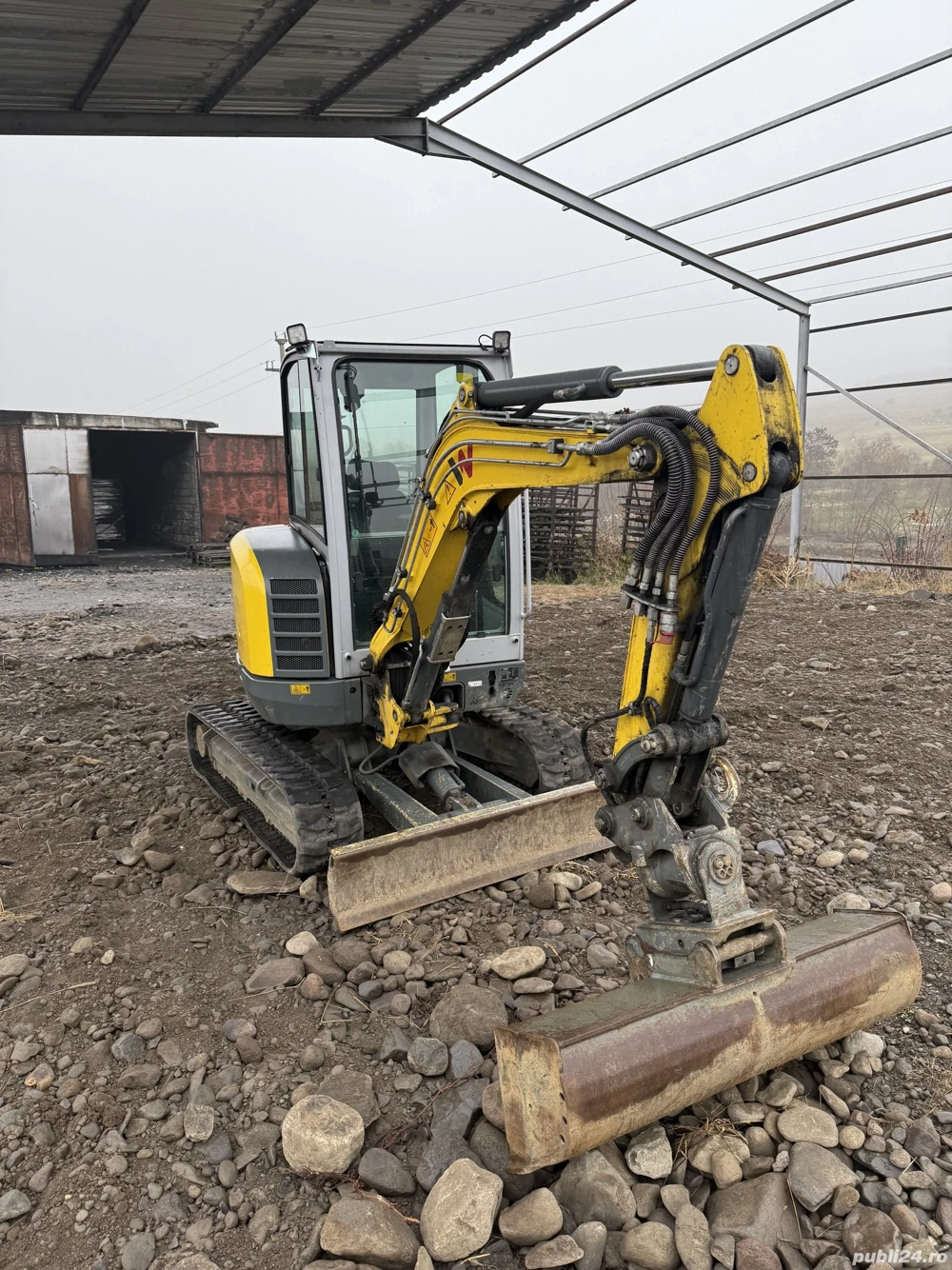 Excavator Wacker Neeson EZ26