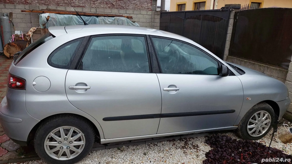 Vând Seat Ibiza 2004