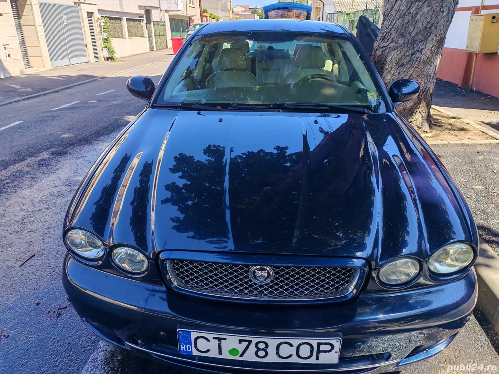 Dezmembrez Jaguar X-Type