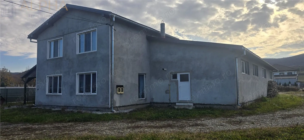 HALA DE VANZARE – IDEALA PENTRU SERVICE AUTO   PRODUCTIE   DEPOZIT   SALA DE EVENIMENTE   SUPERMARKE