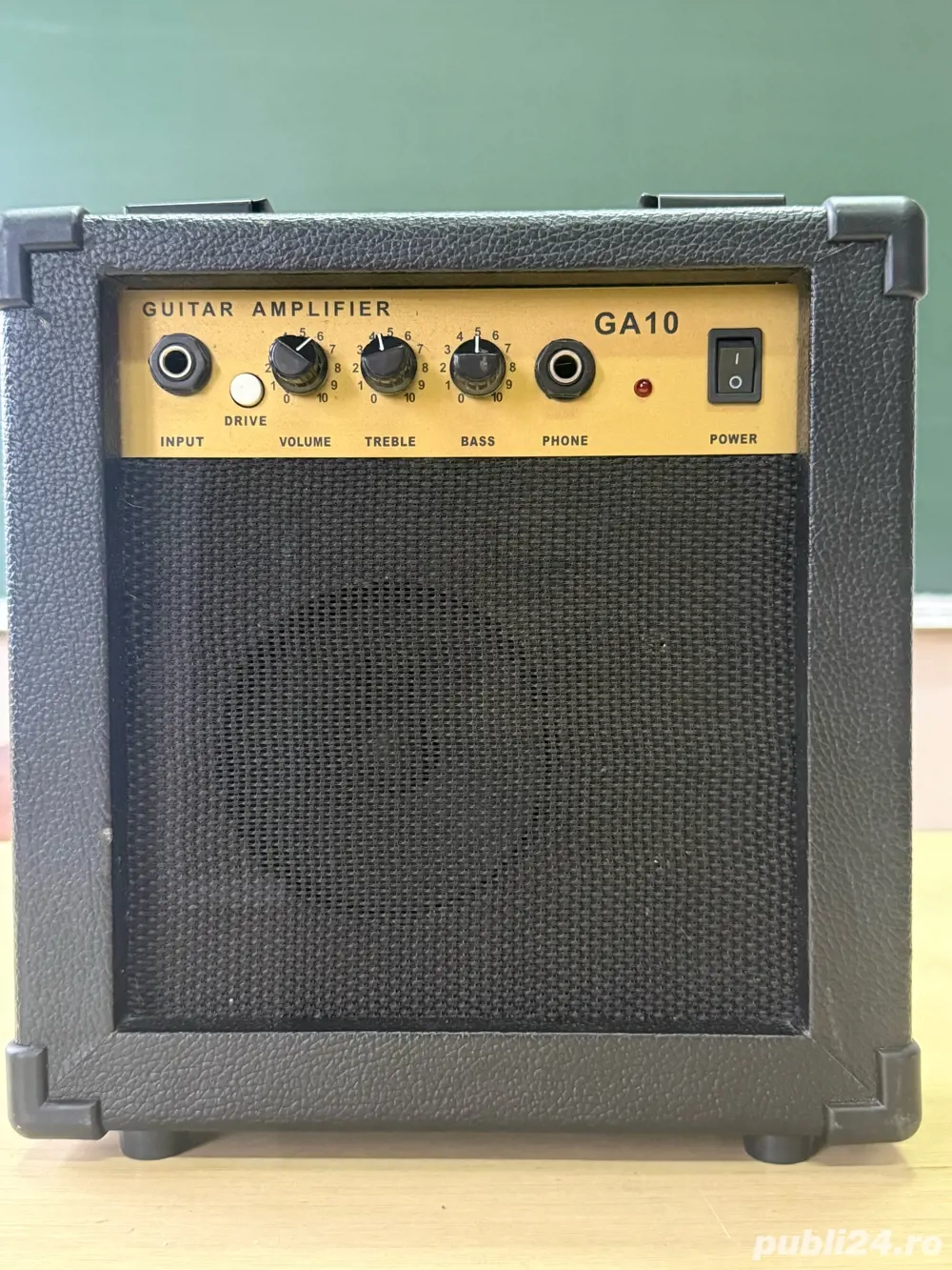 Amplificator de chitară GA 10