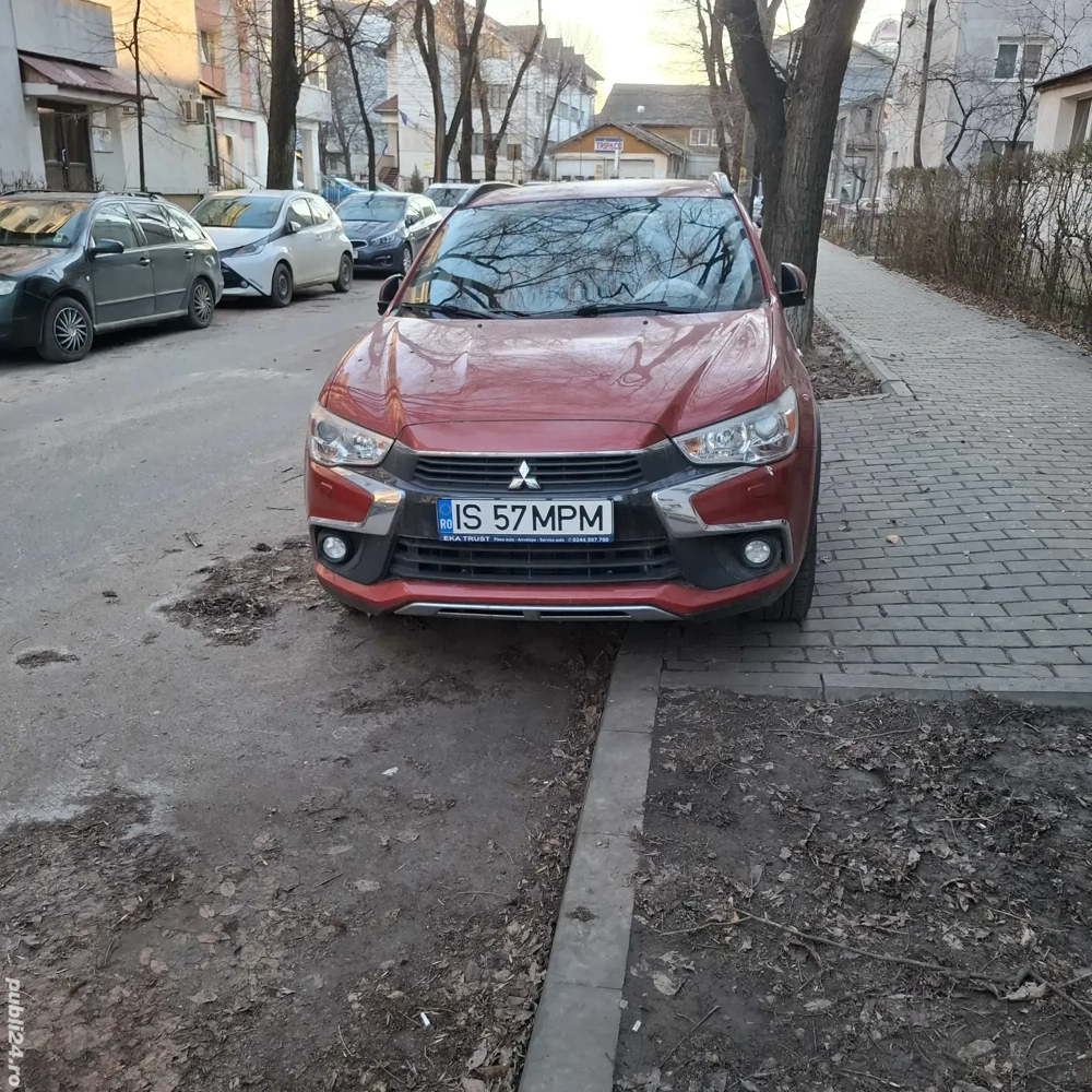 Vând Mitsubishi asx  2017 ,16d. 95000 km