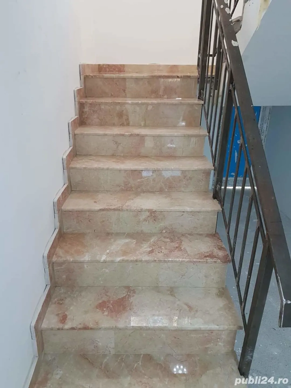 faianțar amenajări interioare