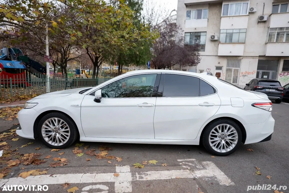 Toyota Camry exclusive