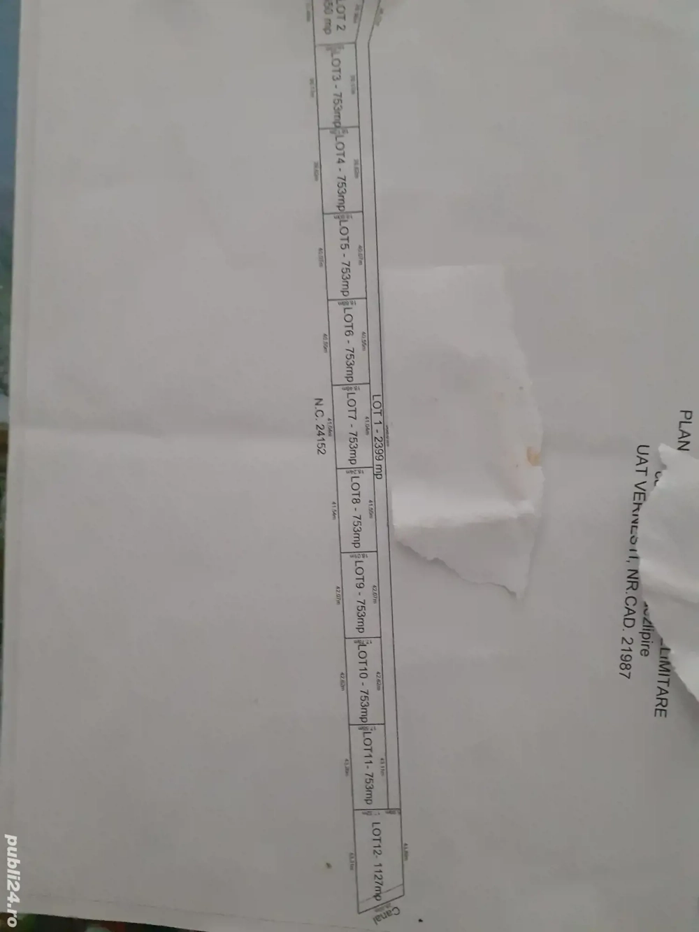 vând teren intravilan 