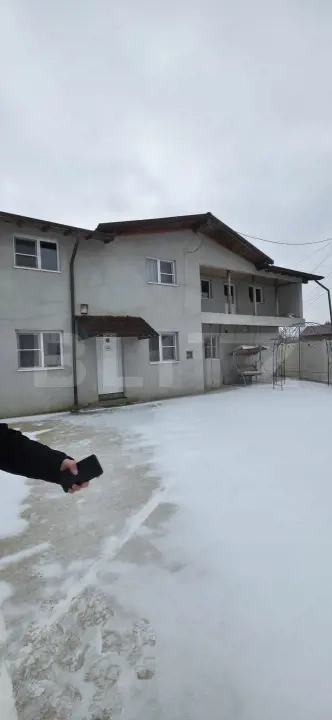 Casa de vanzare ,sat Tariceni comuna Sirna 