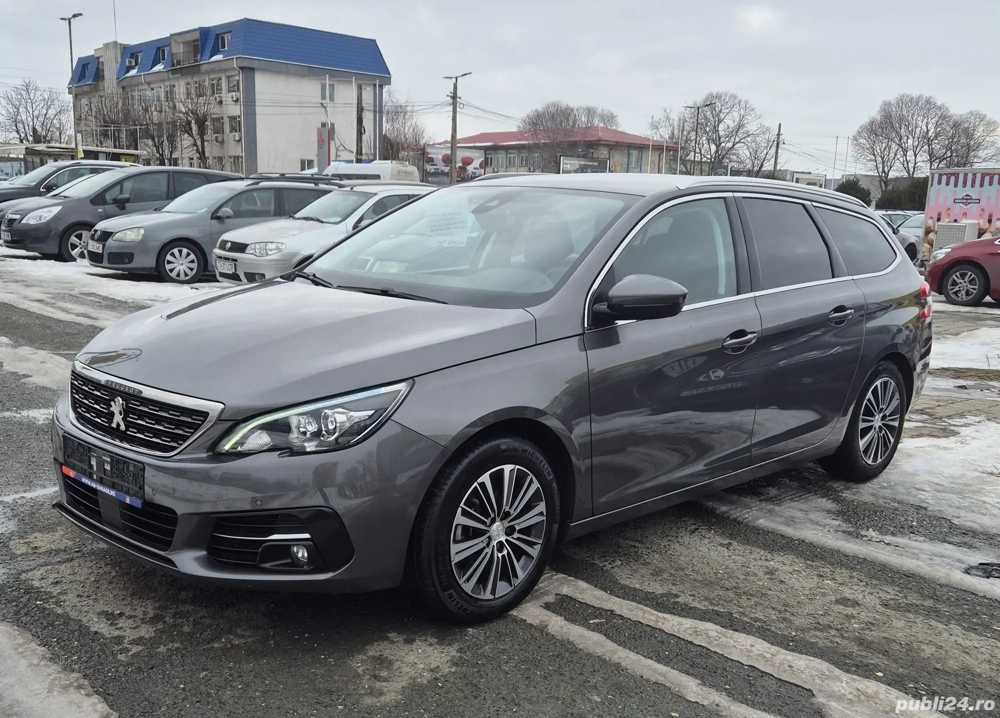 Vând Peugeot 308 an 2020 Automat