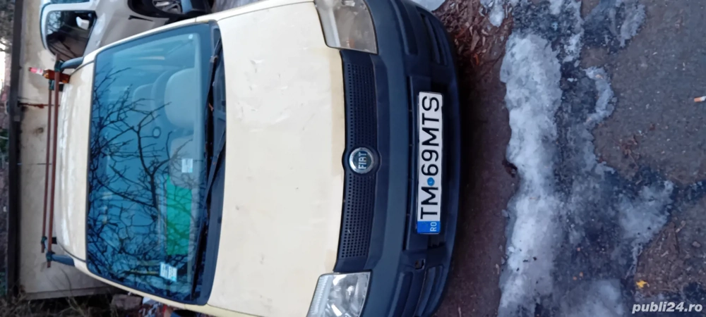 Vând Fiat Panda an 2003 stare de funcționare 