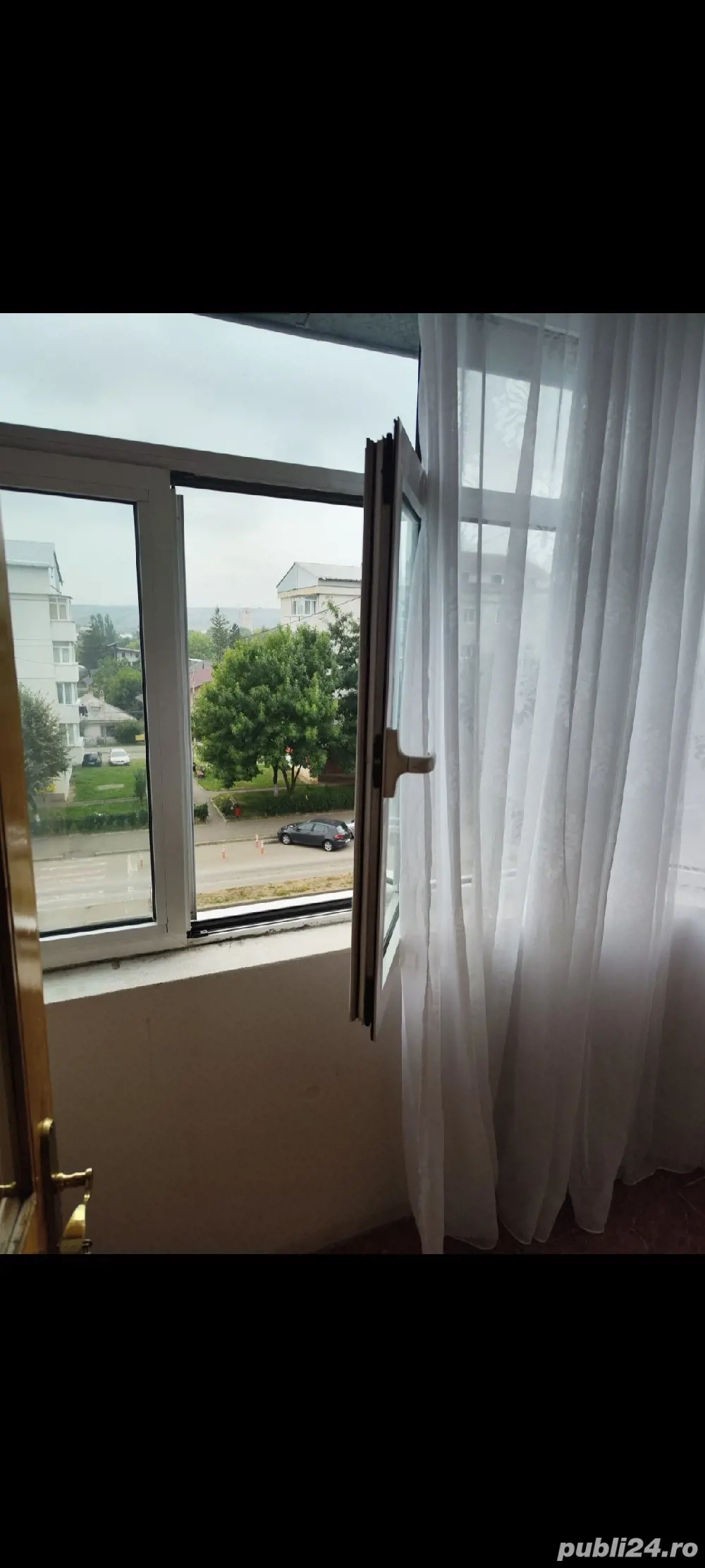 apartament 2 camere de închiriat 