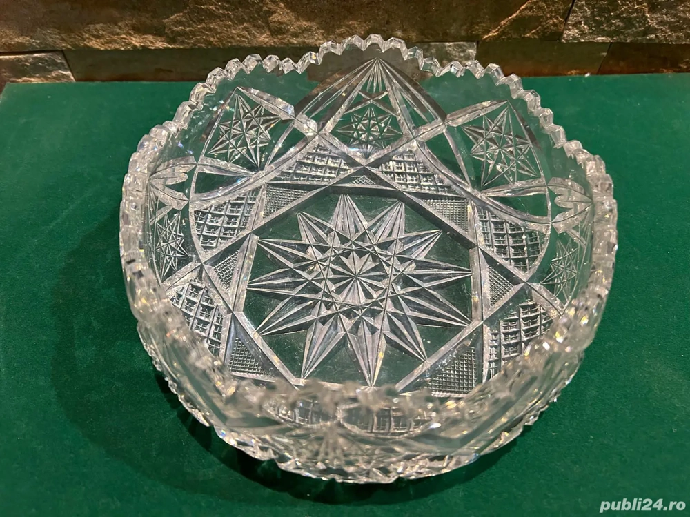 Fructieră de Colecție din Cristal de Plumb (Bleikristall)   Diametru 18 cm
