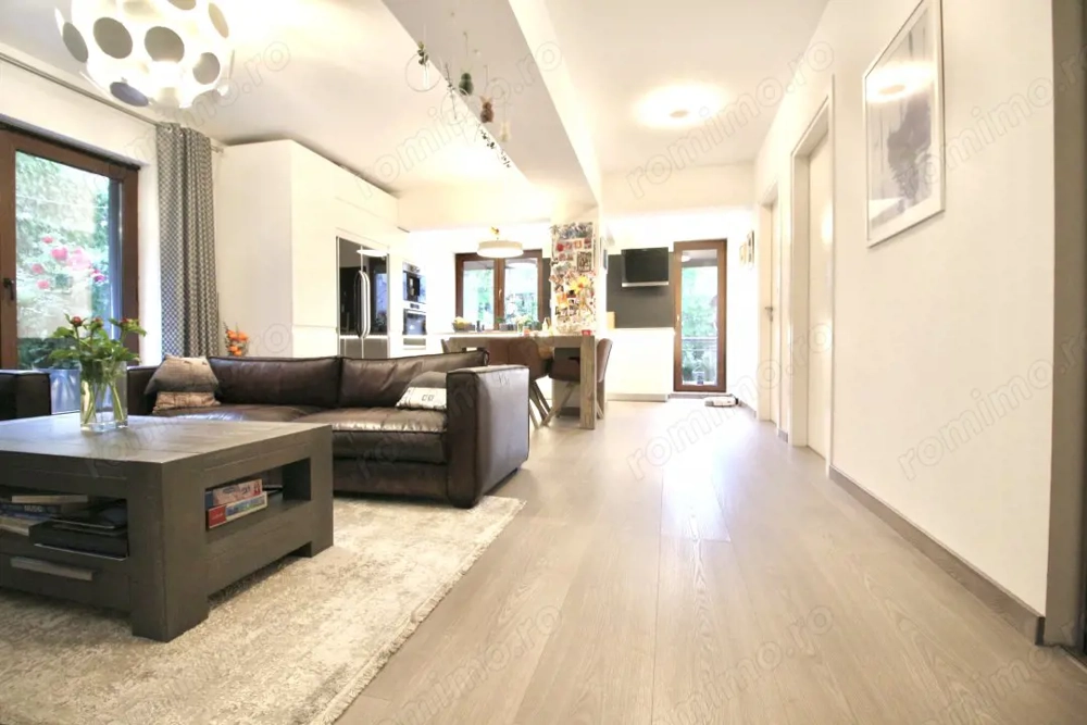 GRADINA ICOANEI-POLONA, APARTAMENT ELEGANT CU TERASA 24 MP SUBERBA SI PARCARE!