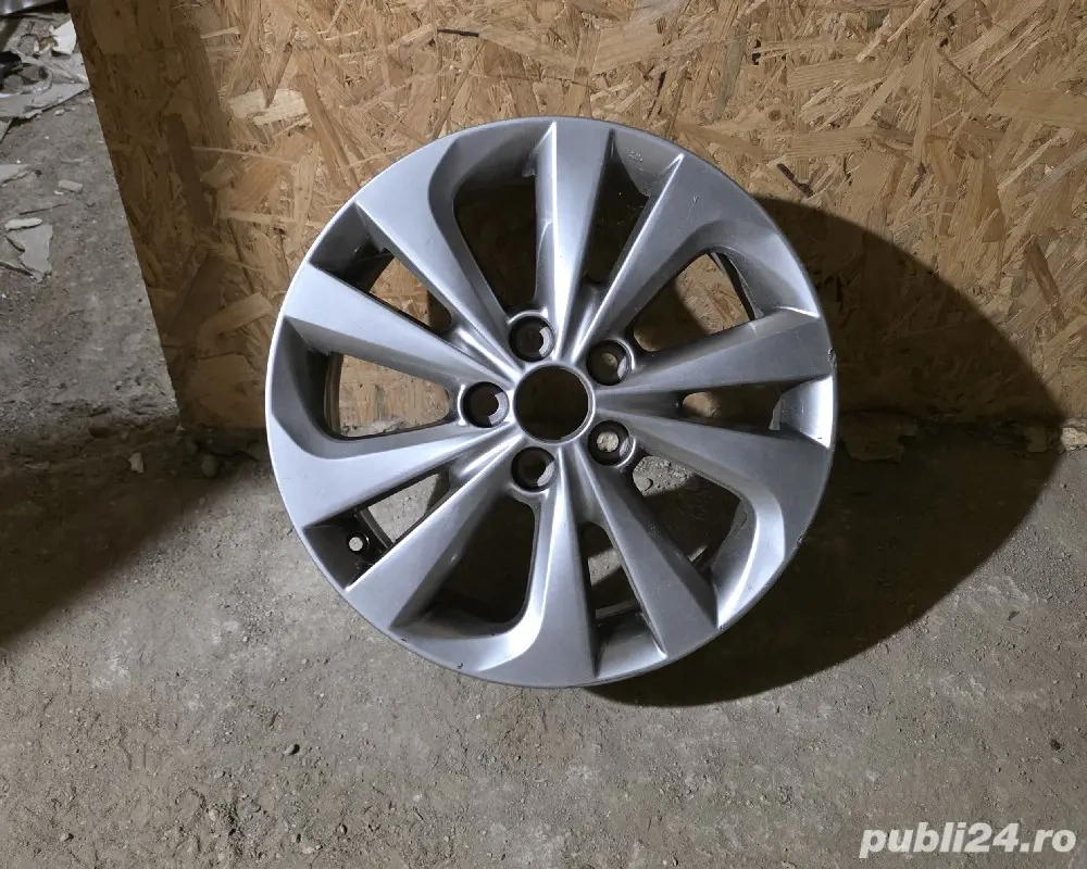 Janta aliaj Toyota Auris 17 inch. Et50 5x 114.3