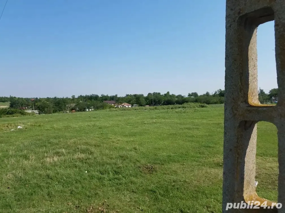 De vanzare teren intravilan la lac in Valea Argovei