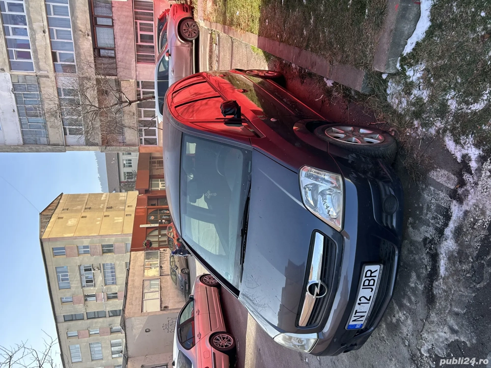 Vând Opel Meriva