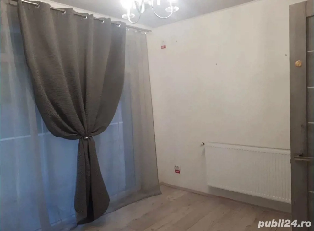 Camera de inchiriat - spatiu comercial