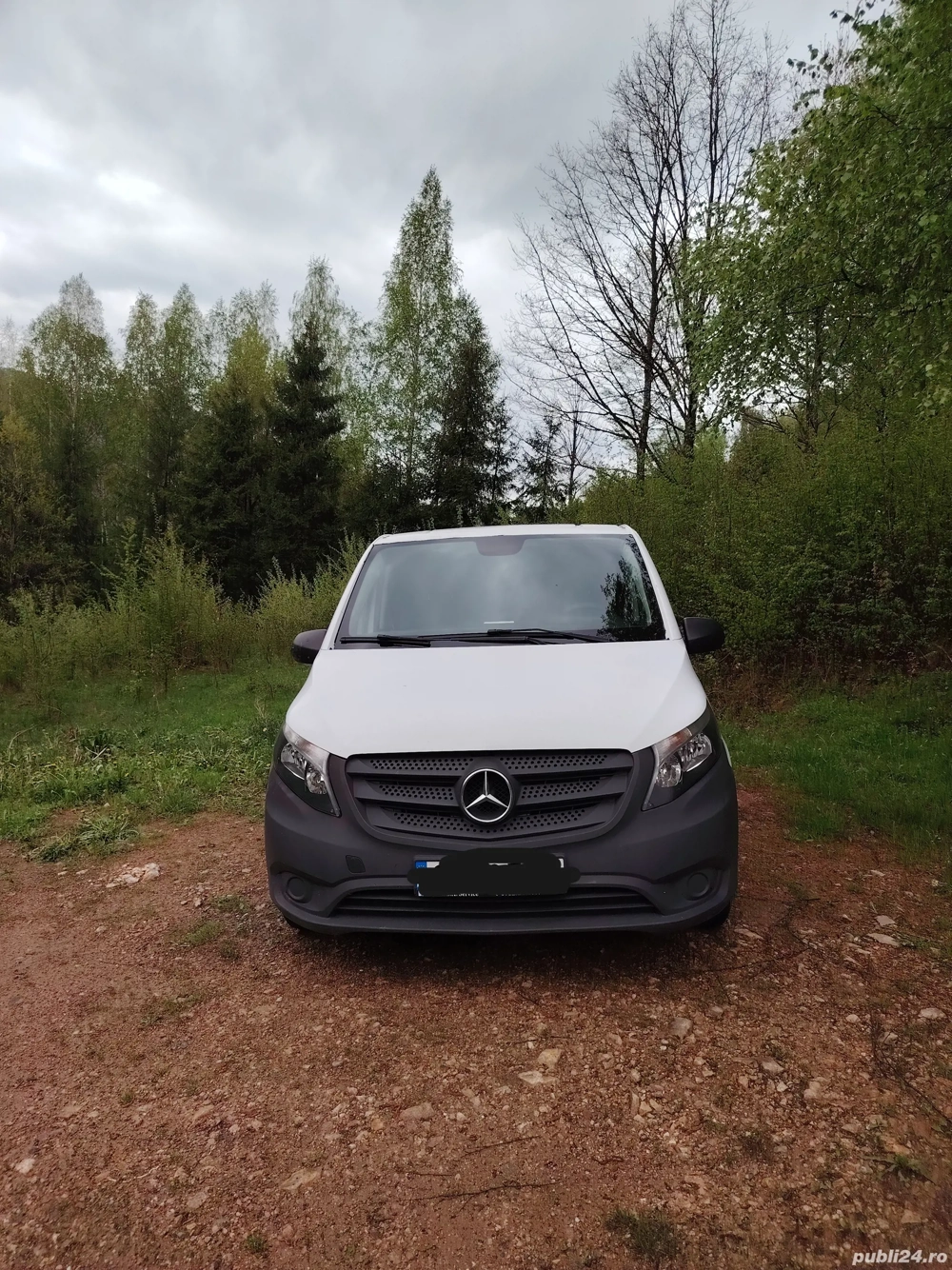 Vand,Schimb Mercedes Vito an 2016,146000 km reali