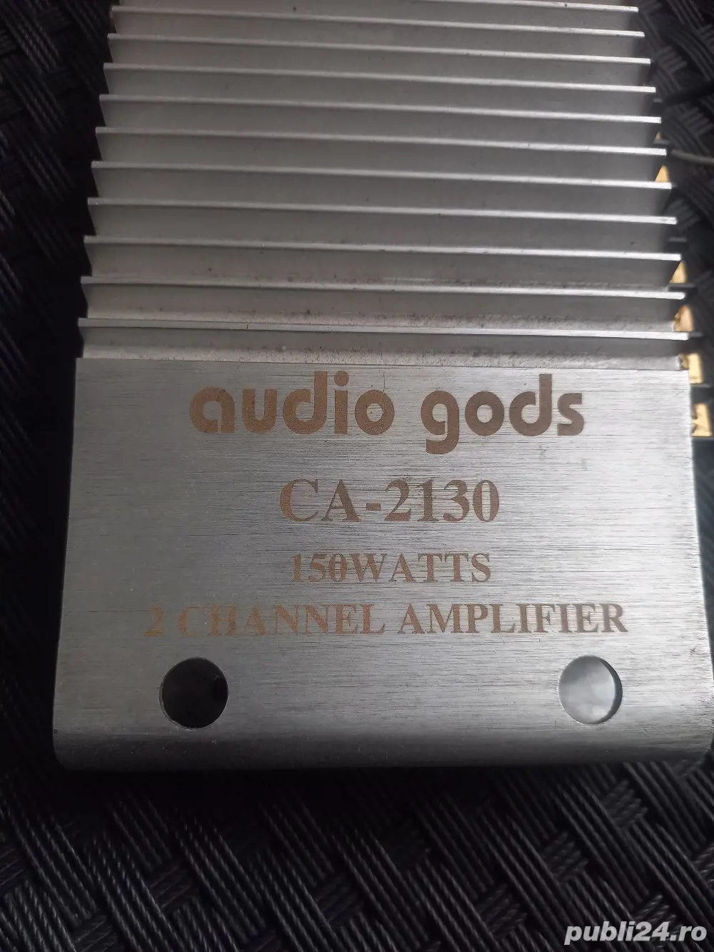 Amplificator auto