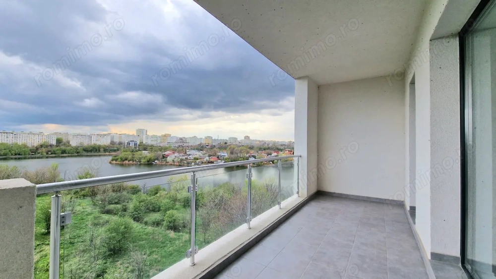 Studio Nou in Complex Privat pe Malul Lacului    