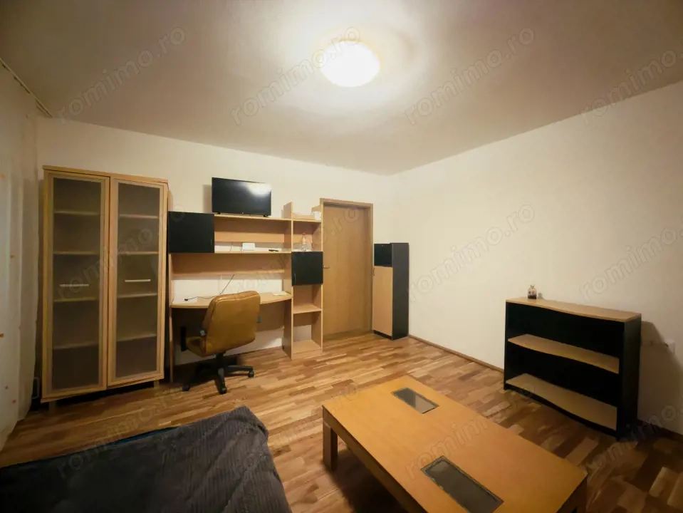 Apartament 2 camere, semidecomandate, 45mp utili in Complexul Student