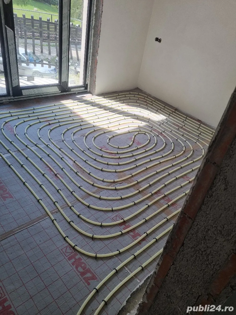 Angajam instalatori tehnico și ajutor de instalator