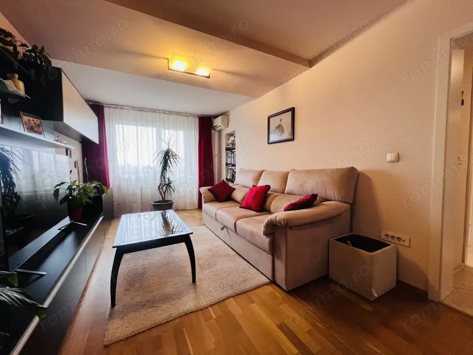 Apartament 3 camere, decomandat, 69mp utili, etaj 6/8, zona Circumvalatiunii