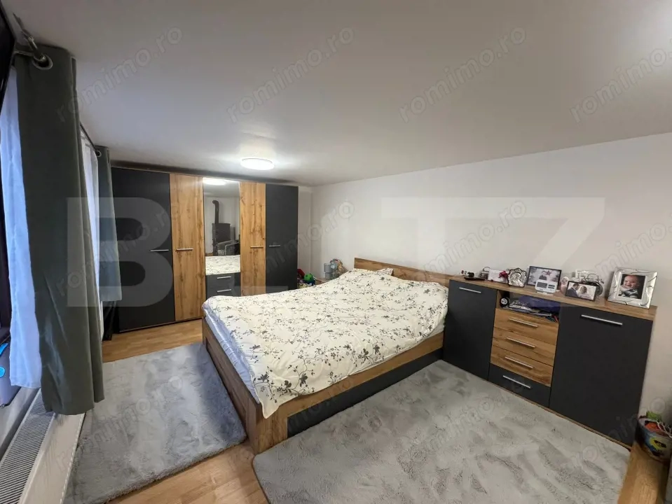 Casa cu 4 camere in Vetel