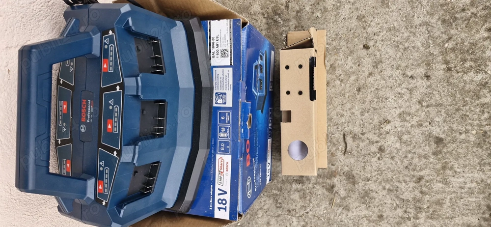 Stație incarcare acumulator Bosch