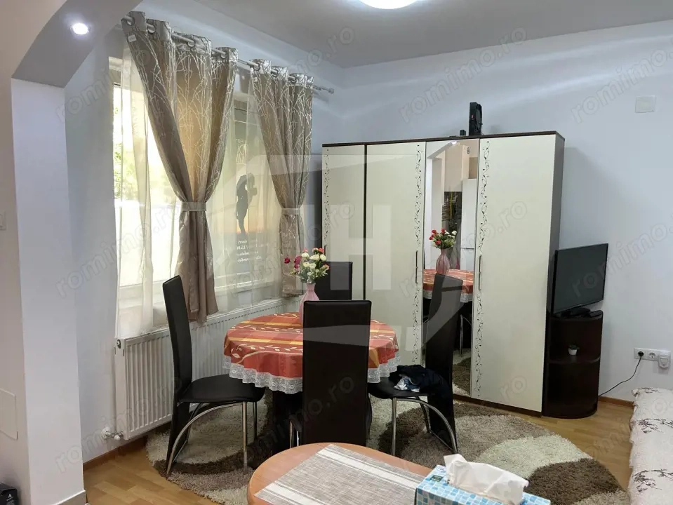 Apartament 1 camera, parcare, CENTRU