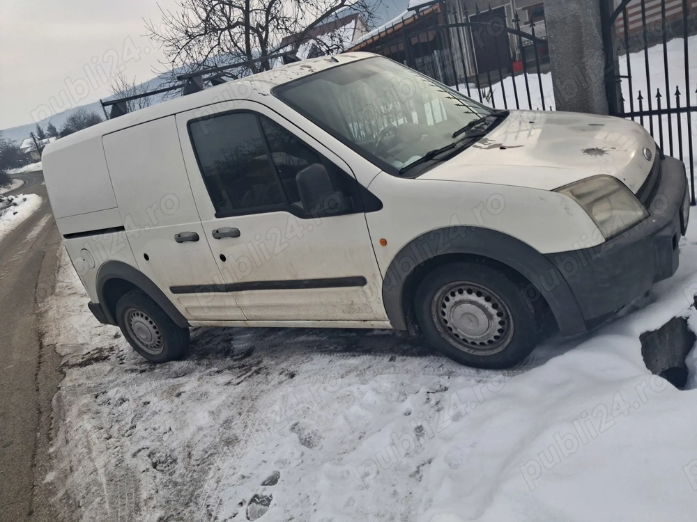 Vând Ford Transit