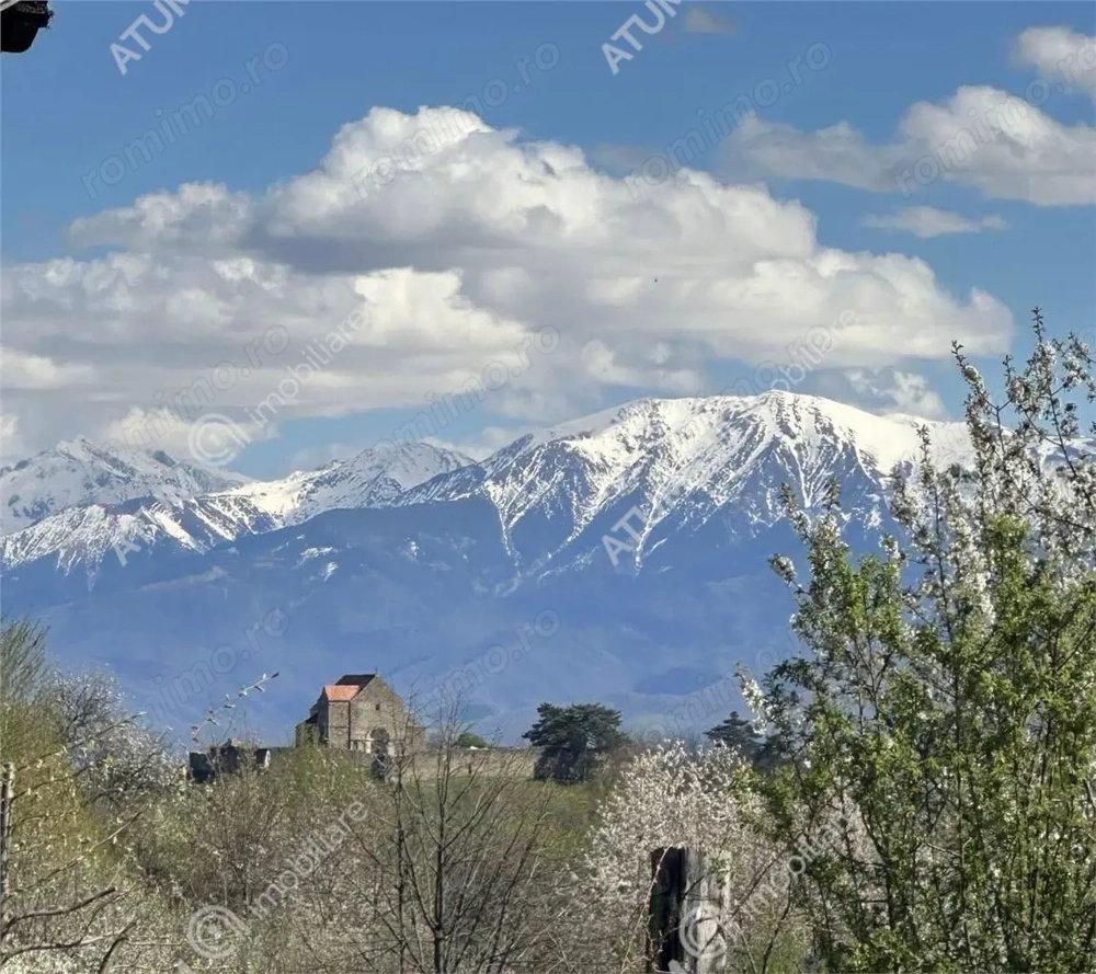Teren intravilan 2039 mp situat in Cisnadioara din Sibiu