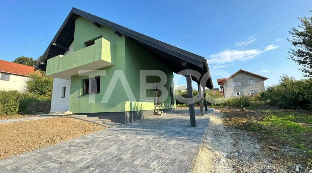 Casa de vanzare individuala 5 camere curte 500 mpu 127 mpu Selimbar